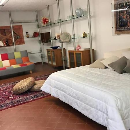 Ferienwohnung Loft Con Giardino In Zona Appia Antica Rom Exterior foto